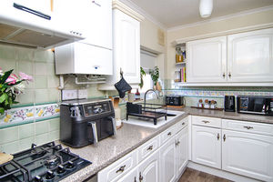 Photo 7- click for photo gallery